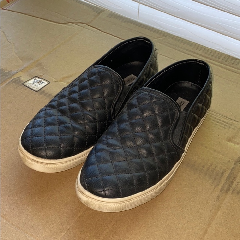 Steve Madden Black Eccentrq Sneaker